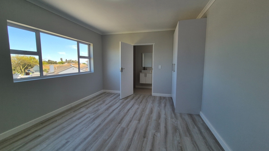 3 Bedroom Property for Sale in Country Club Western Cape
